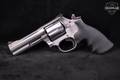 2000-2001 Smith & Wesson (S&W) Model 686-6 .357 Mag. Satin Stainless in Good Condition Image 2