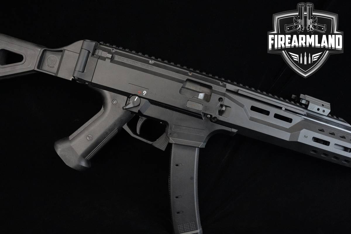 CZ Scorpion EVO 3 S1 9mm 8" CZ Scorpion-Evo-3 S1 +5 MAGS & ORIG BOX