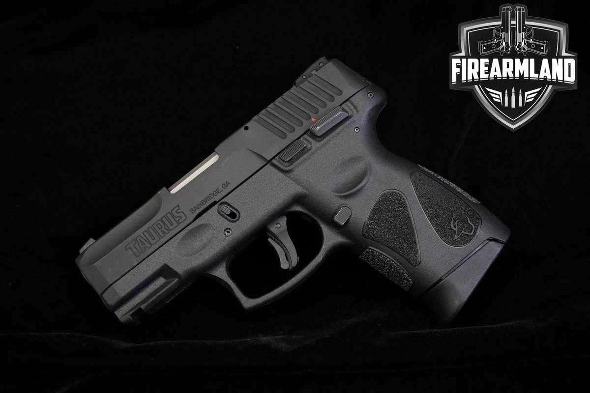 Taurus G2C 9mm 3.2" Taurus G2-C +2 MAGS