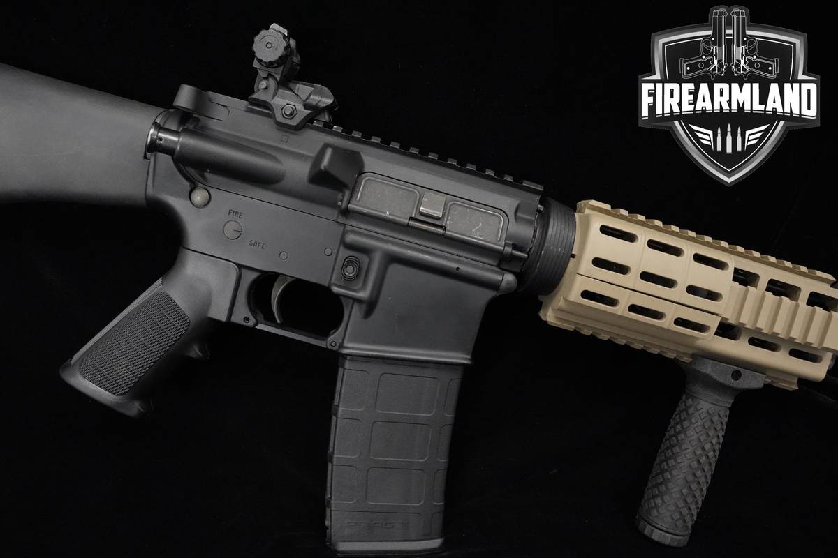 Bushmaster XM15-E2S 5.56 NATO AR-15 AR15 AR Bushmaster XM15 E2S-AR15