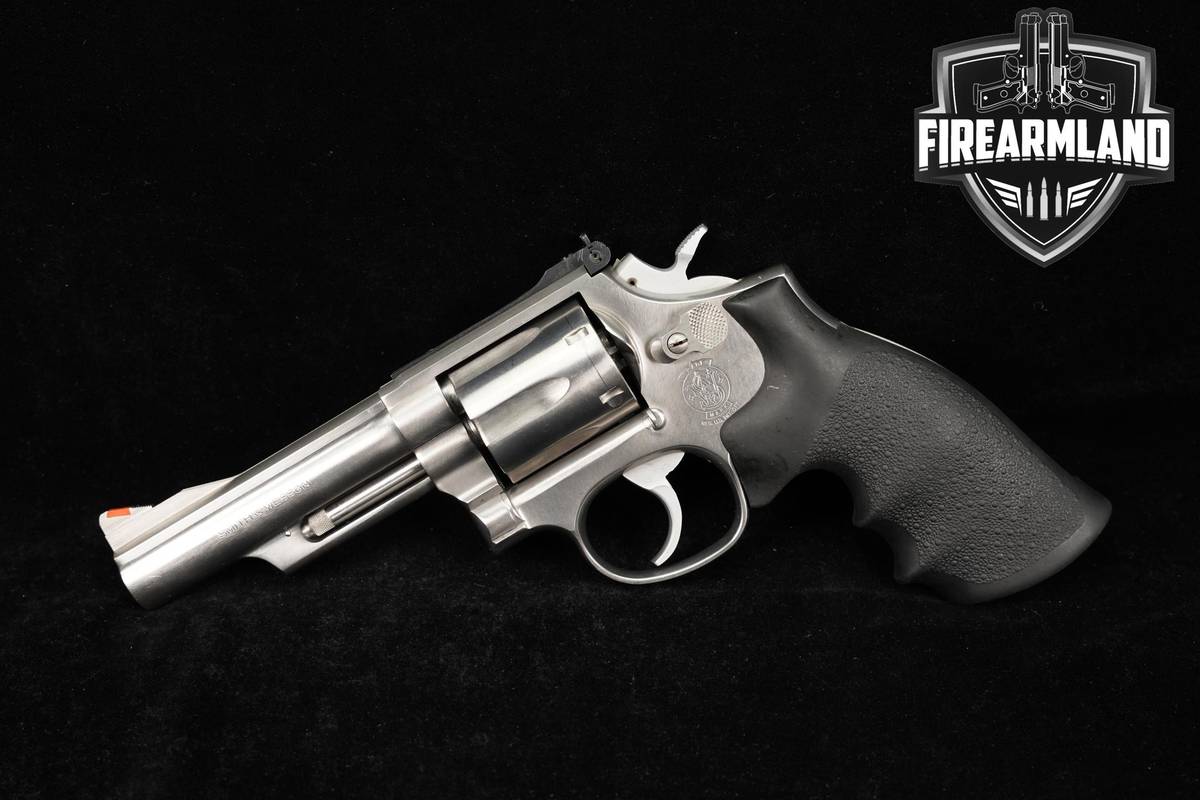 Smith & Wesson Model 66-3 357-Magnum 4" Stainless DA/SA