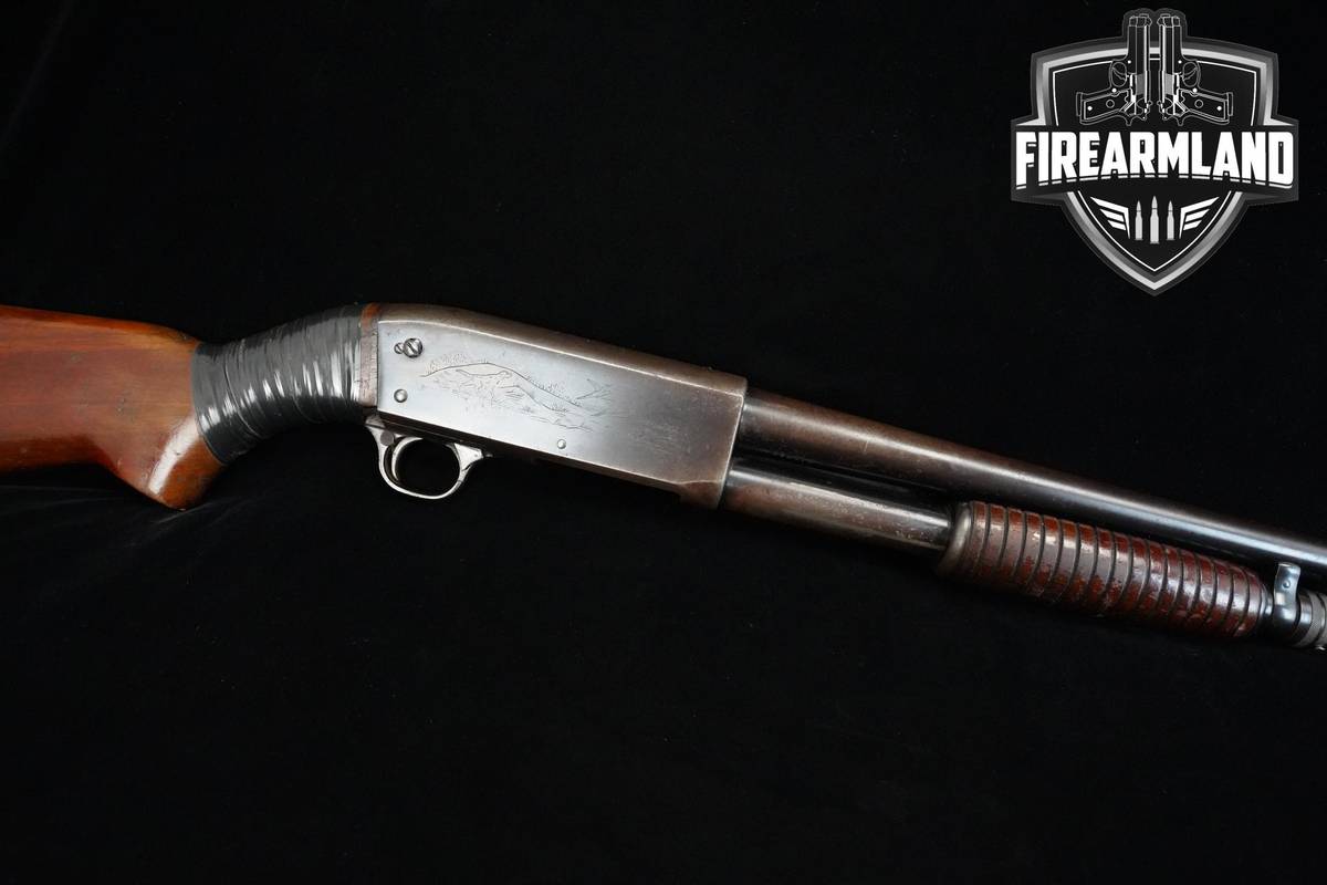 VINTAGE 1953 Ithaca Model 37 Featherlight 12-Gauge 30" Ithaca 37 2-3/4"