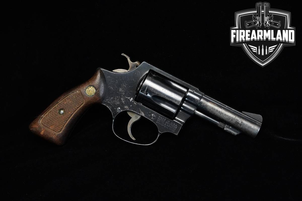 1977 Smith & Wesson (S&W) Model 36-1 Chiefs Special 38 Special S&W 36-1