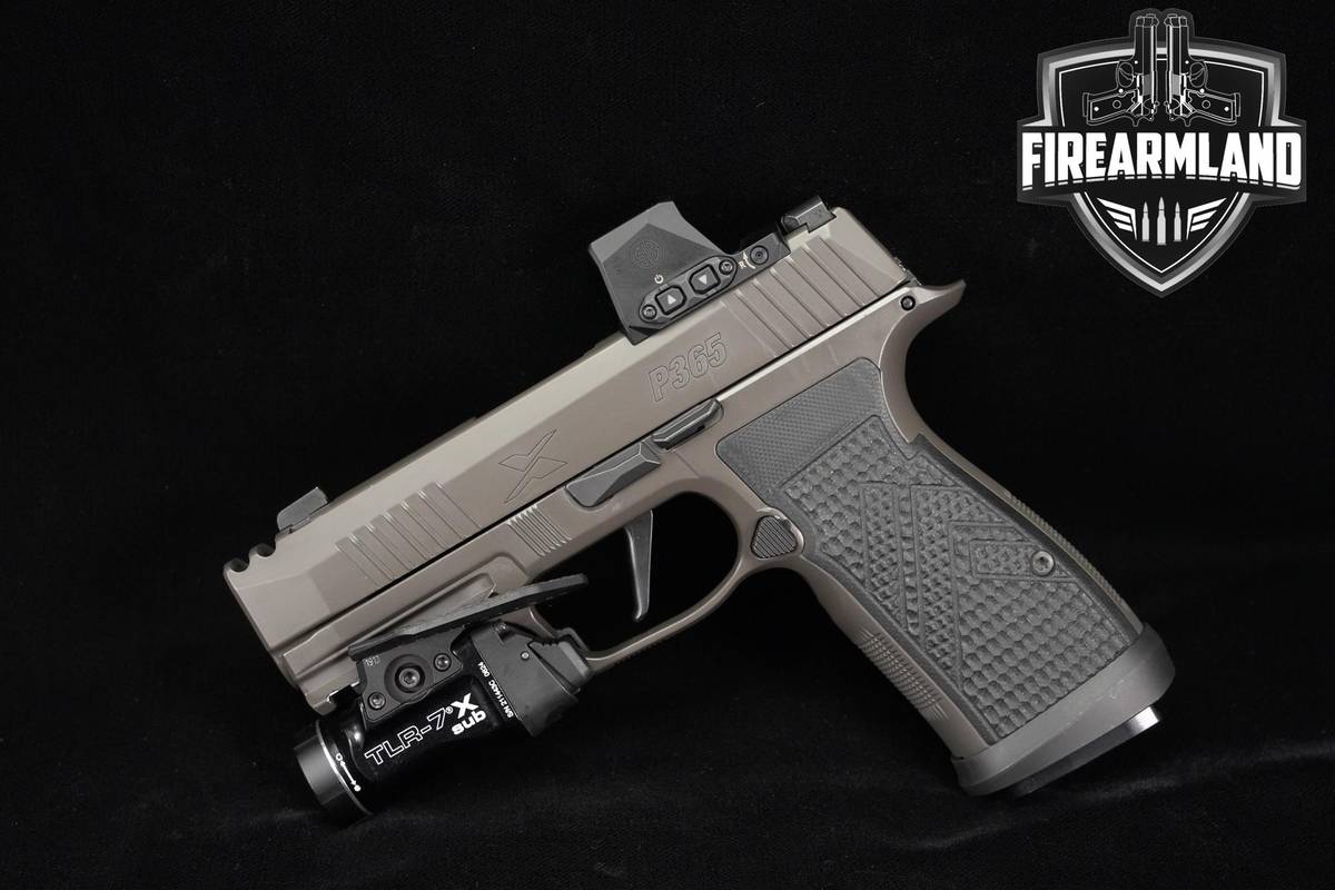 Sig Sauer P365 AXG Legion 9-mm P-365 +3 MAGS, ROMEO-X, ORIG CASE & HOLSTER