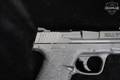 Smith & Wesson (S&W) M&P40 Shield .40 S&W Armornite in Excellent Condition Image 4