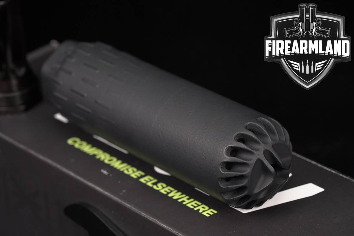 HuxWrx Flow 556K 5.56mm NATO 5.5" Suppressor 556-K Silencer +ORIG BOX