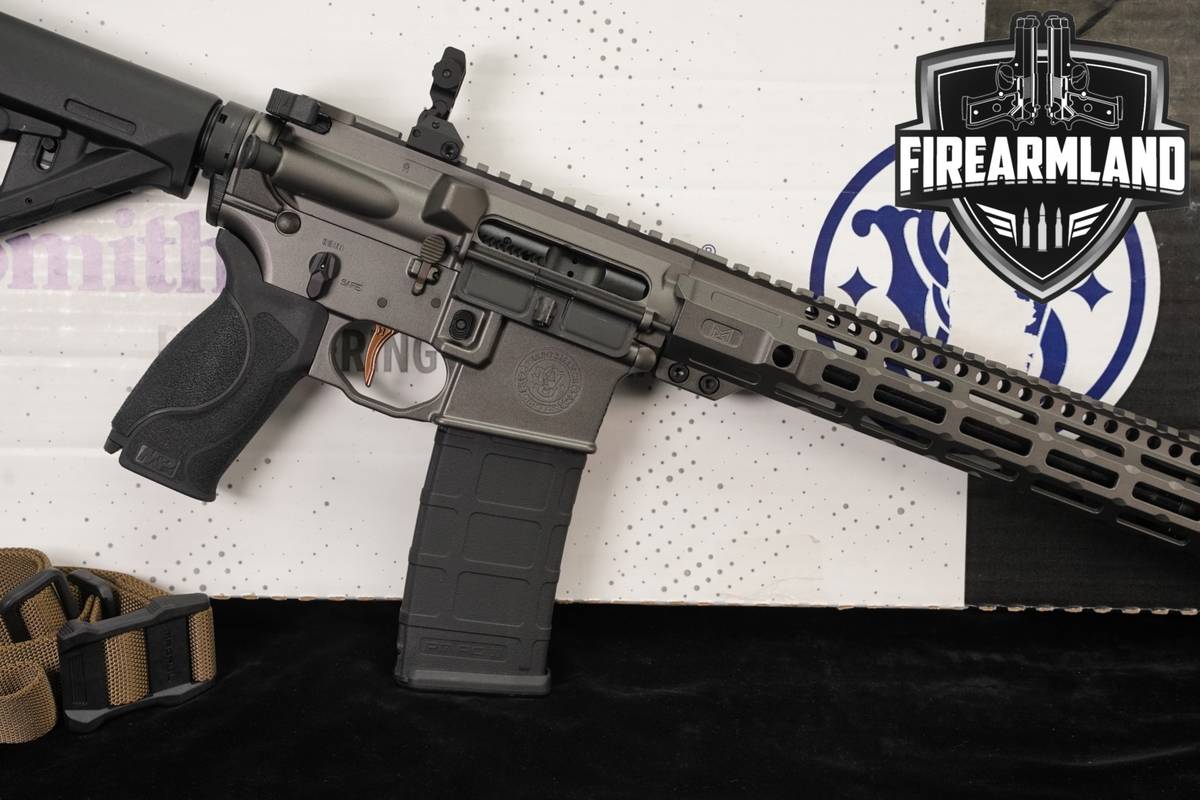 Smith & Wesson M&P-15 PC AXE S&W 5.56 NATO AR15 AR M&P15 +ORIG BOX