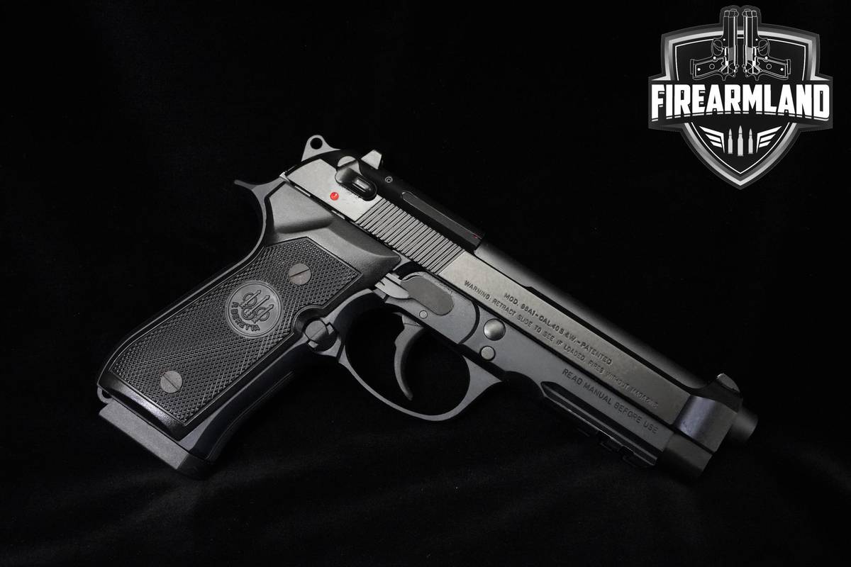 Beretta Model 96A1 40 S&W 4.9" Black Bruniton Beretta 96A1 96-A1 DA/SA