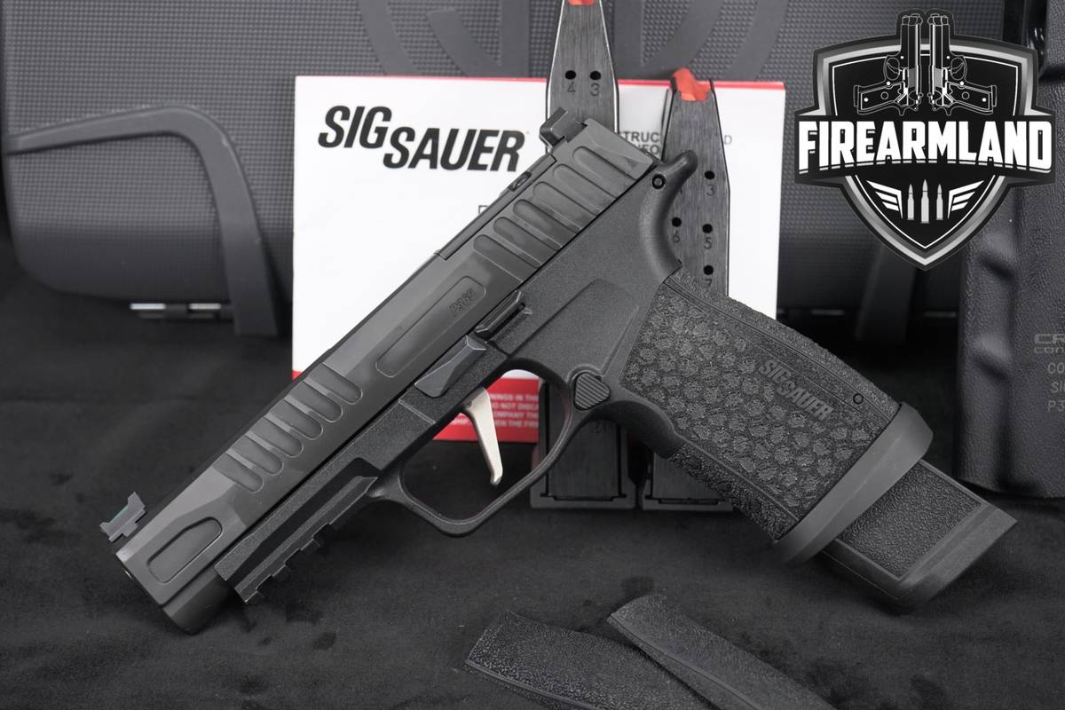 Sig Sauer P365 FUSE 9mm 4.3" DLC P 365 +3 MAGS, ORIG CASE & HOLSTER