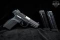 2019 Sturm Ruger SR9 9mm Luger Black in Very Good Condition Image 2