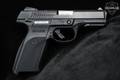 2019 Sturm Ruger SR9 9mm Luger Black in Very Good Condition Image 4