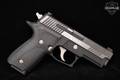 2021 Sig Sauer P229 Elite Equinox 9mm Luger Two-Tone Equinox in Excellent Condition Image 4