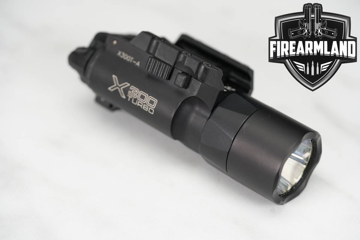 SureFire X300 Turbo 1,000 Lumens & 11,300 Candela Weapon Light X 300