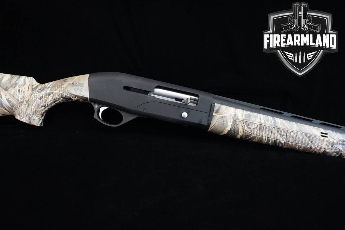 Mossberg SA-20 Duck Commander 20-Gauge 28" Mossberg 3" Sa-20 Semi Auto