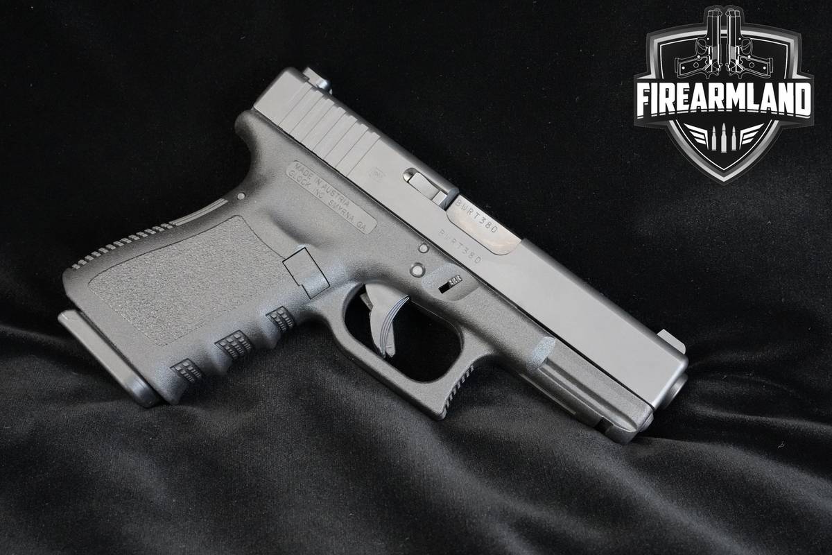 Glock 19 Gen3 9mm Glock G19 Gen-3 +2 MAGS & ORIG CASE