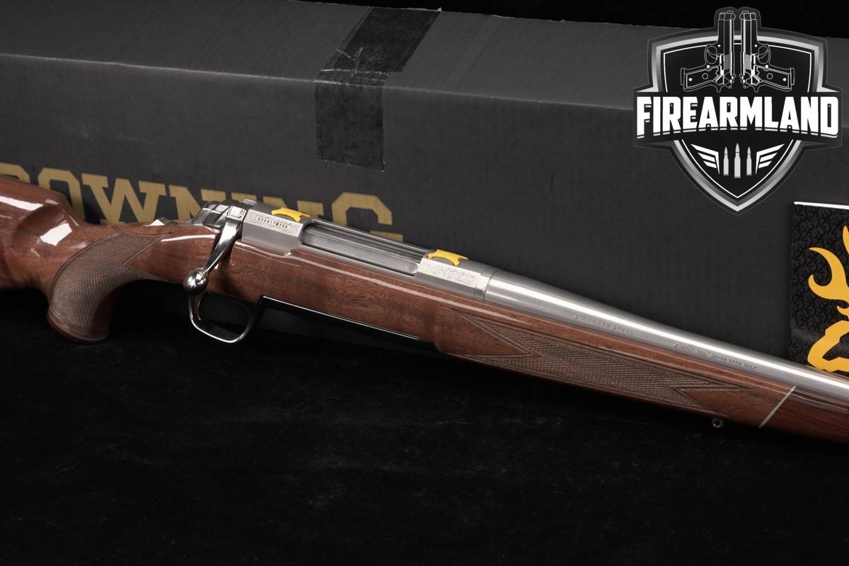 LIKE-NEW Browning X-Bolt White Gold Medallion 30-06 22" XBolt