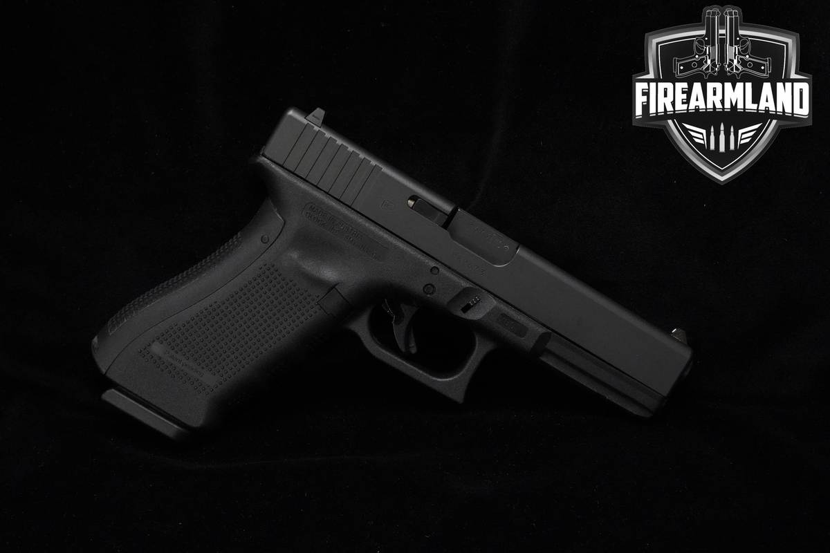 Glock 17 Gen4 9mm 4.49" Glock G17 Gen-4 +3 MAGS & ORIG CASE