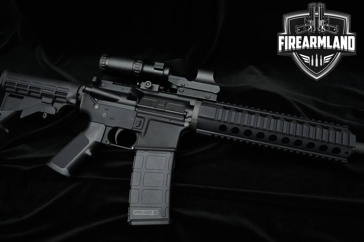 LIKE-NEW DPMS Panther Arms A-15 5.56 NATO 16" AR-15 AR15 BCA A-15 +OPTIC