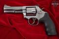 Smith & Wesson (S&W) Model 686-6 .357 Mag. Stainless in Very Good Condition Image 2
