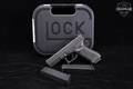Glock 22 Gen4 .40 S&W Black in Excellent Condition Image 2