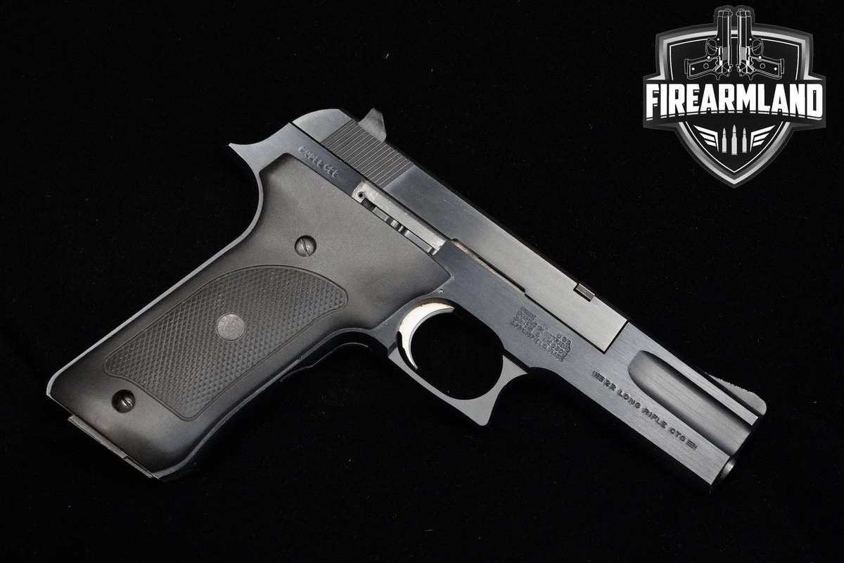 VINTAGE 1987 Smith & Wesson (S&W) Model 422 22LR 4.5" Blued S&W 422