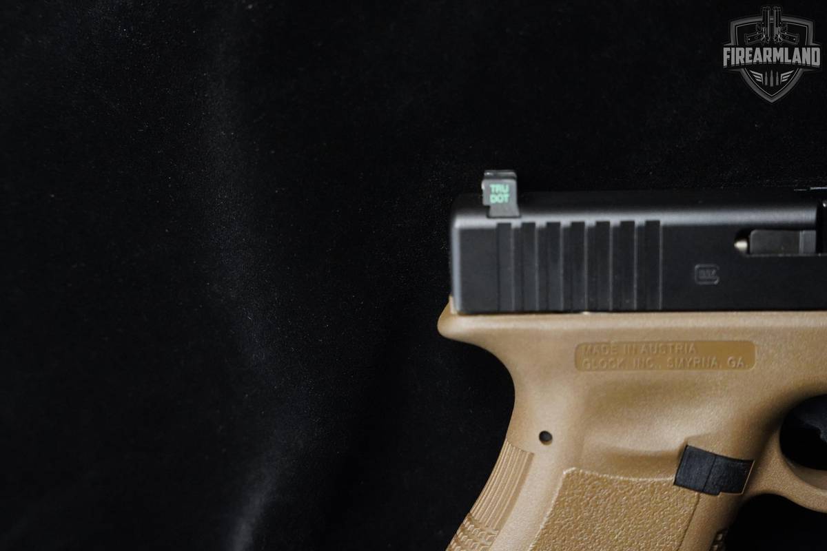 Glock 32 Gen3 .357 SIG Two-Tone in Excellent Condition Image 5