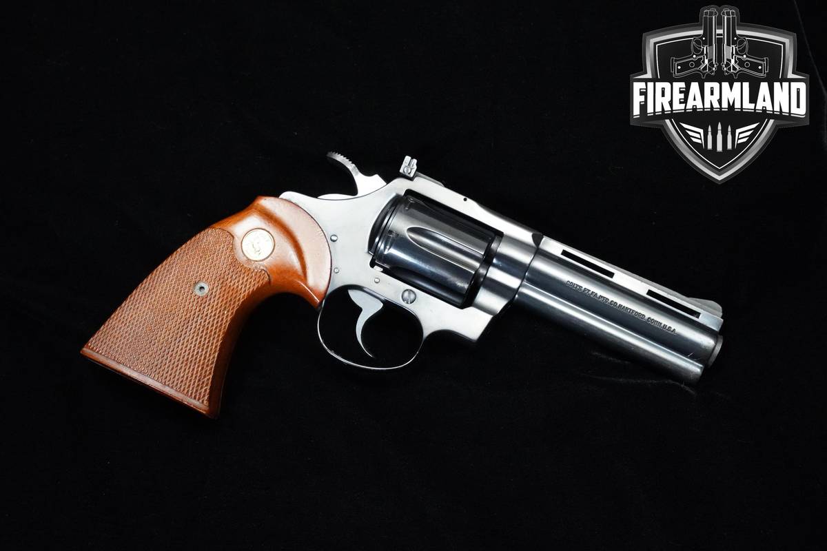 1978 Colt Diamondback 22LR 4" Blued Colt VENT RIB DA/SA SNAKE GUN
