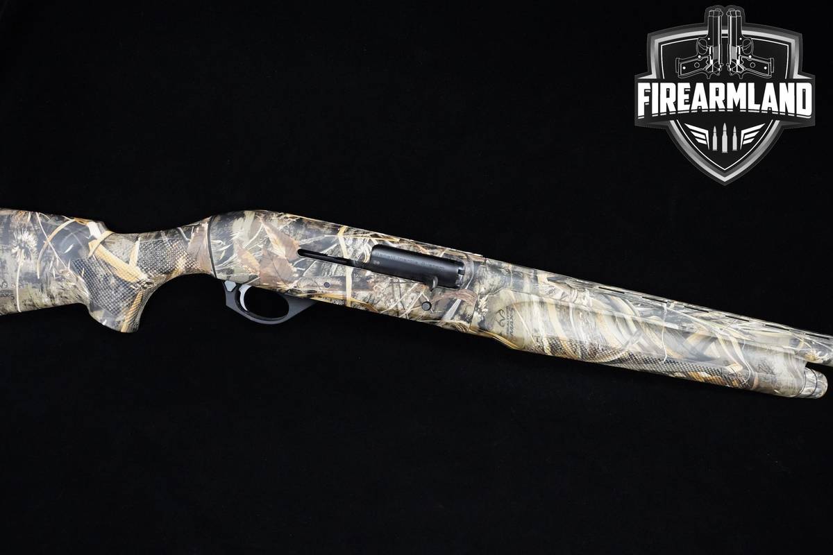 Benelli Montefeltro 12-Gauge 28" Realtree Max-5 Benelli-Montefeltro +BOX