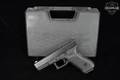 Glock 22 Gen 3 .40 S&W Black in Excellent Condition Image 2