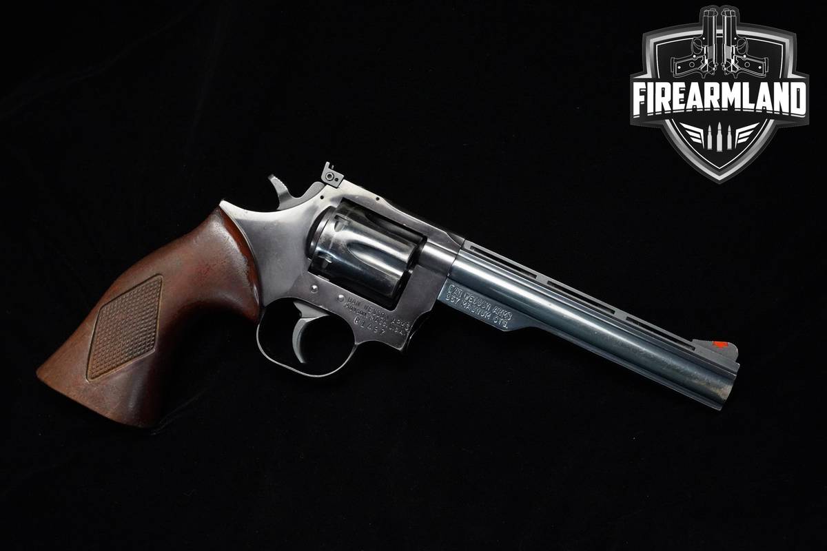 1970's Dan Wesson Model 15-2 357 Magnum Blued Dan-Wesson 15-2 15-2-V DA/SA