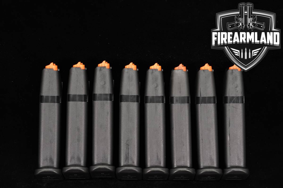 EIGHT (8) G17 Glock 17 Round Magazines 9mm Luger Mags