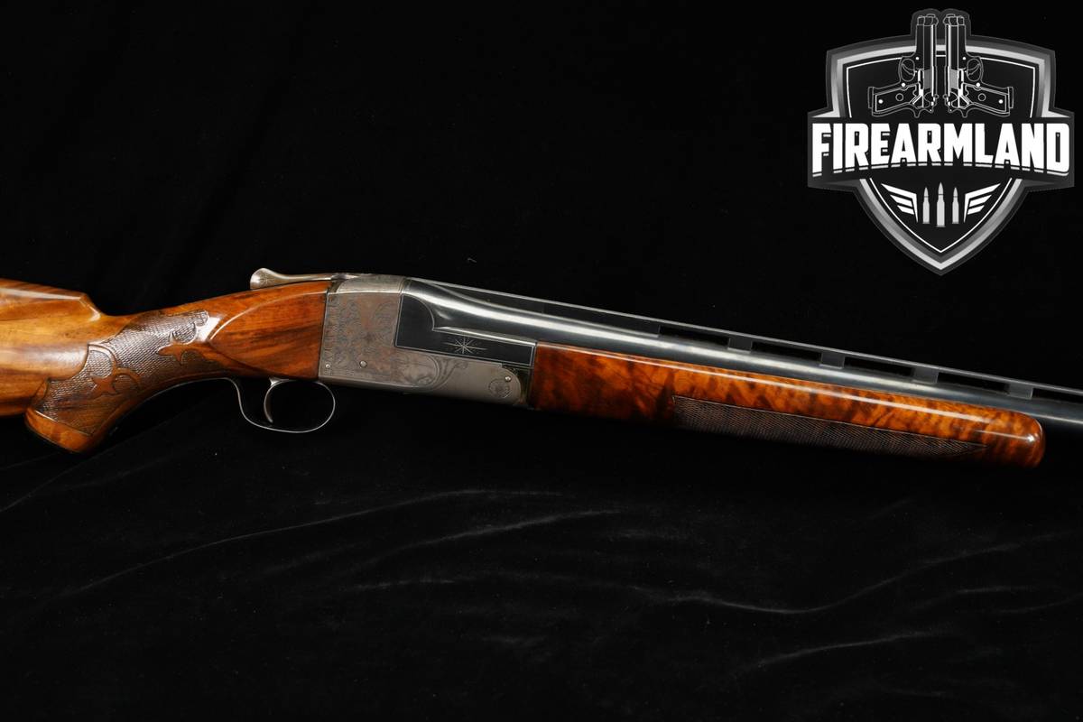 Ithaca Single Barrel Trap Knick Model; Grade 4E 12-Gauge Walnut VENT-RIB