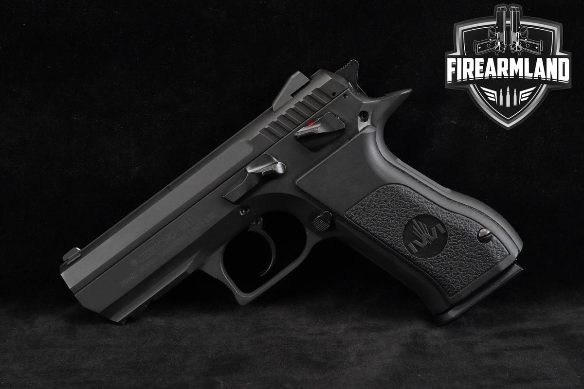 BABY EAGLE IWI Jericho 941 FS45 Mid-Size 45 ACP 3.8 +2 MAGS & ORIG CASE
