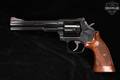 1985 Smith & Wesson (S&W) Model 586 No Dash .357 Mag. High-Polish Blued in Very Good Condition Image 2
