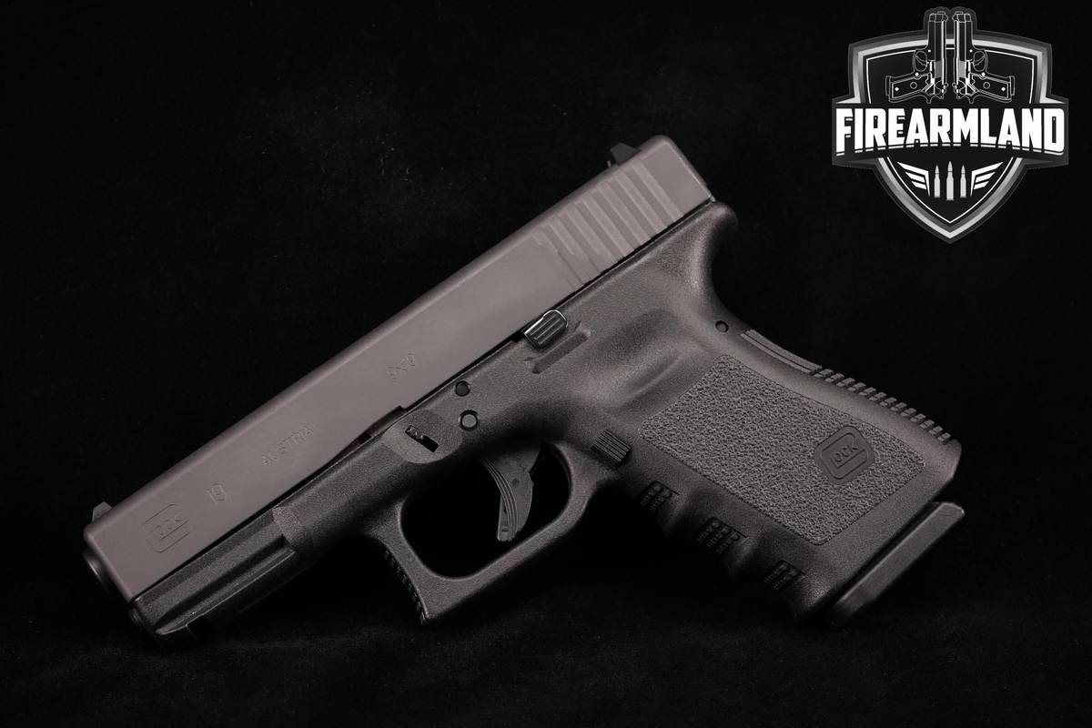 Glock 19 Gen 3 9mm 4.02" Glock G19 G-19 Gen-3 +2 MAGS & ORIG CASE