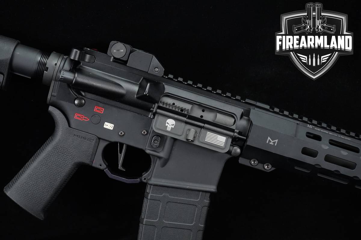 Spikes Tactical ST-15 5.56 NATO AR15 16" ST15 Sporting Rifle +4 MAGS