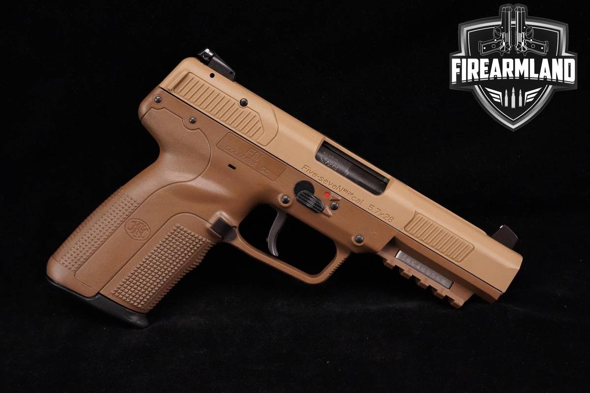 FN Five-seveN MK2 5.7x28 4.8" Flat Dark Earth FDE +2 MAGS & ORIG CASE