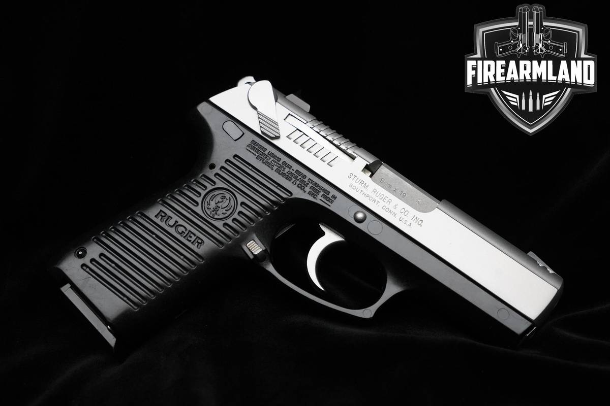 Ruger P95 DC 9mm 3.9" Two-Tone Pistol STAINLESS STEEL 2 MAGS 2005