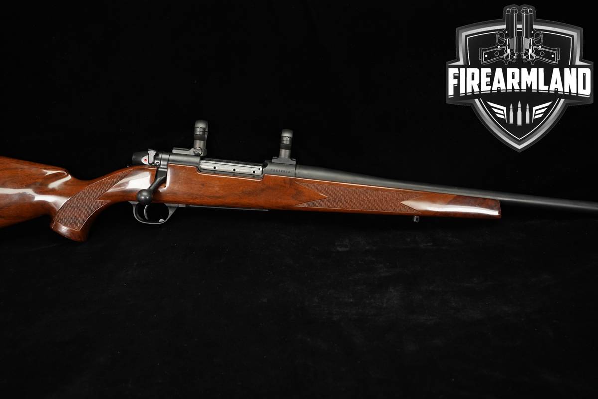 2004-2016 Weatherby Mark V Sporter 7mm Rem Magnum 24" Blued & Walnut MK 5