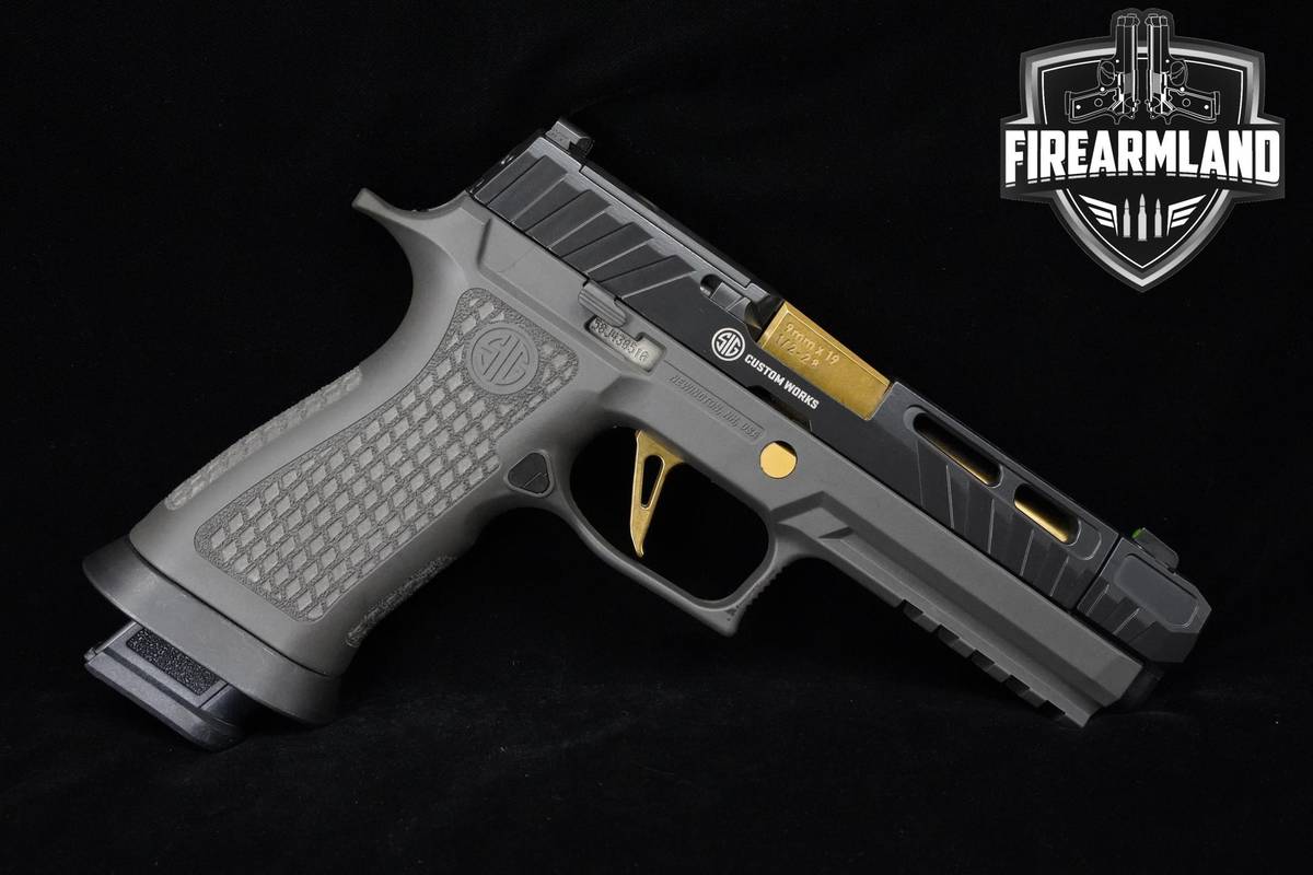 Sig Sauer P320 Spectre Comp 9mm Black/Gray Sig P320 Spectre-Comp +2 MAGS