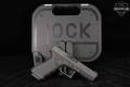 Glock G17 Gen3, RTF2, fish-gill slide serrations 9mm Luger Black in Excellent Condition Image 2