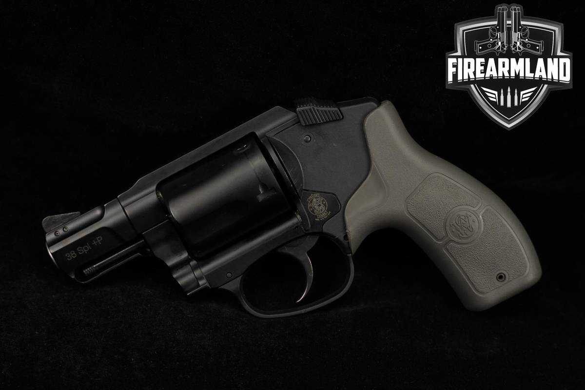 Smith & Wesson S&W M&P Bodyguard 38 1.875" 38Special BG38 Revolver +HOLSTER