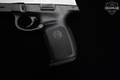 Smith & Wesson (S&W) SW9VE Sigma 9mm Luger (9x19 Para) Two-Tone in Very Good Condition Image 4