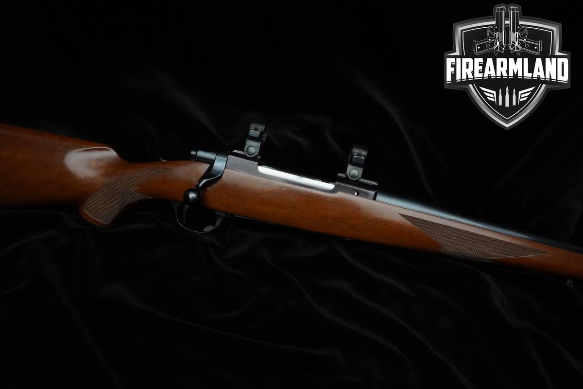 1975 Ruger M77 7mm Rem Magnum 24" Blued M77 Ruger M-77