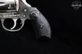 Harrington & Richardson (H&R) Model 733 Guardsman .32 S&W Nickel Finish in Very Good Condition Image 4