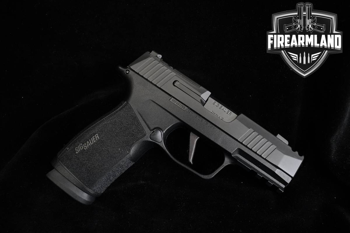 Sig Sauer P365 XMacro 9mm 3.1" Sig-Sauer P365 X-Macro +ORIG CASE & HOLSTER