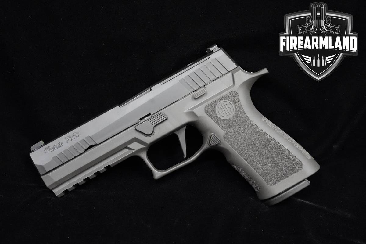 Sig Sauer P320 PRO 9mm Gray P320 P-320 +4 MAGS & ORIG CASE