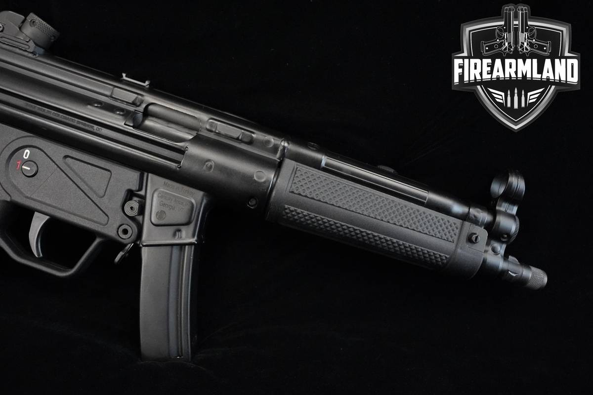 Century Arms CAI MKE AP5 9mm Century-Arms CAI-MKE AP5 3MAGS & ORIG CASE