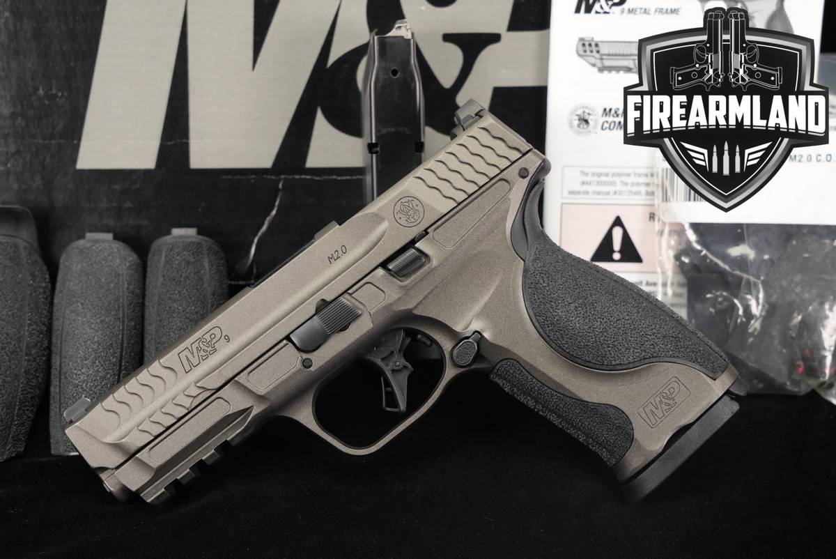 Smith & Wesson M&P9 M2.0 Metal Optics-Ready NTS S&W 9mm +2 MAGS & ORIG BOX