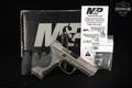 Smith & Wesson (S&W) M&P9 M2.0 Metal OR No Thumb Safety 9mm Luger Tungsten Gray Cerakote in Excellent Condition Image 2